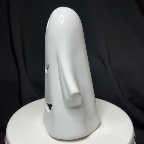 Ceramic Halloween Spooky Season Light Up White Ghosts W/ Bat Cutouts x2 - Picture 9 of 12